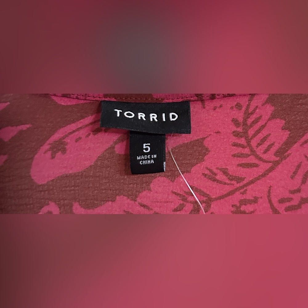 NWT Torrid Chiffon Dolman Button Up Short Sleeve Size 5X Dolman Sleeve - Picture 5 of 13
